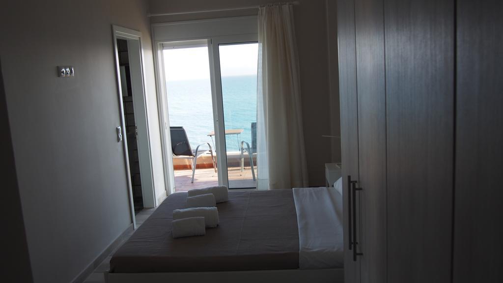 Dip In The Blue - 1 Villa Agios Georgios  Exteriör bild