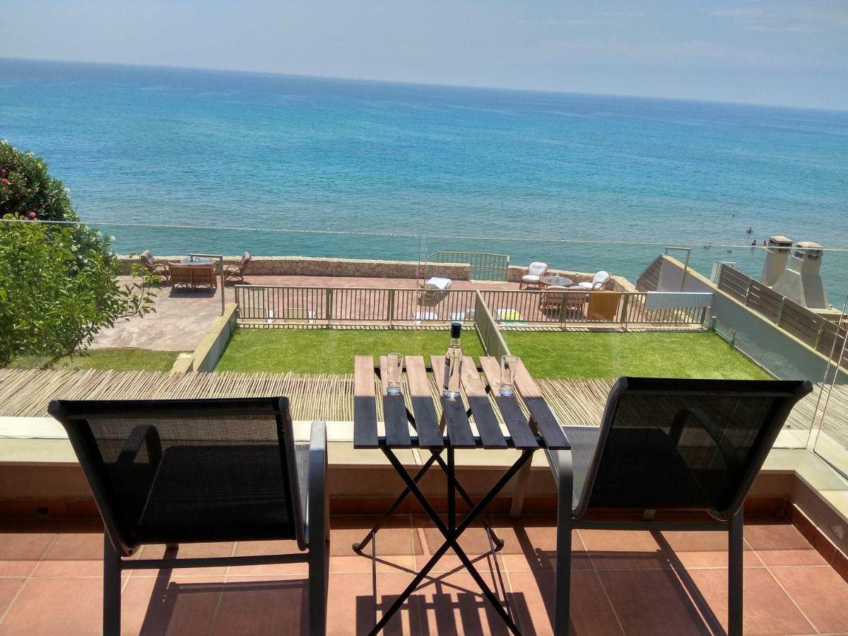 Dip In The Blue - 1 Villa Agios Georgios  Exteriör bild